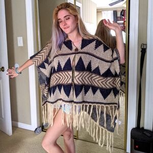 Southwestern Poncho O/S